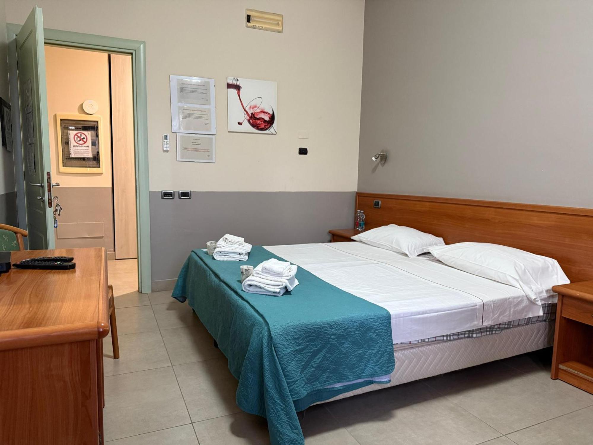 La Gritta Srl Hotel Castel San Giovanni  Exterior photo
